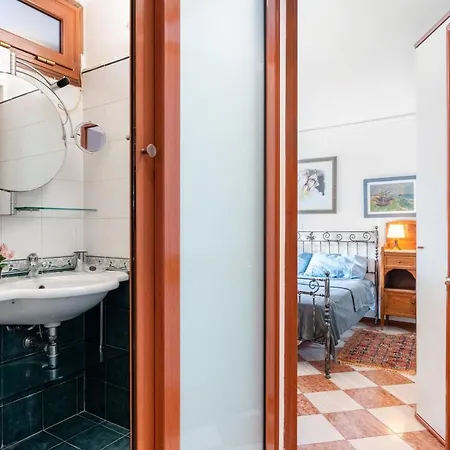 Via Etnea Cozy With Balcony Catania